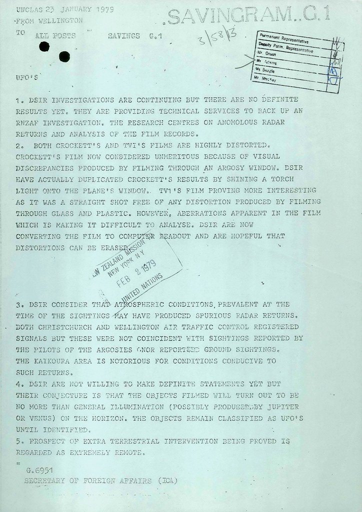 Typewritten government cable headed 'Savingram G.1, Unclas 23 January 1979, from Wellington to all posts, UFO's,' with numbered paragraphs about DSIR film and radar analysis, a New Zealand Mission to the United Nations received stamp dated Feb 2 1979, and a routing box.